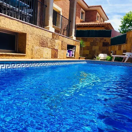 Con Piscina Privada!!!